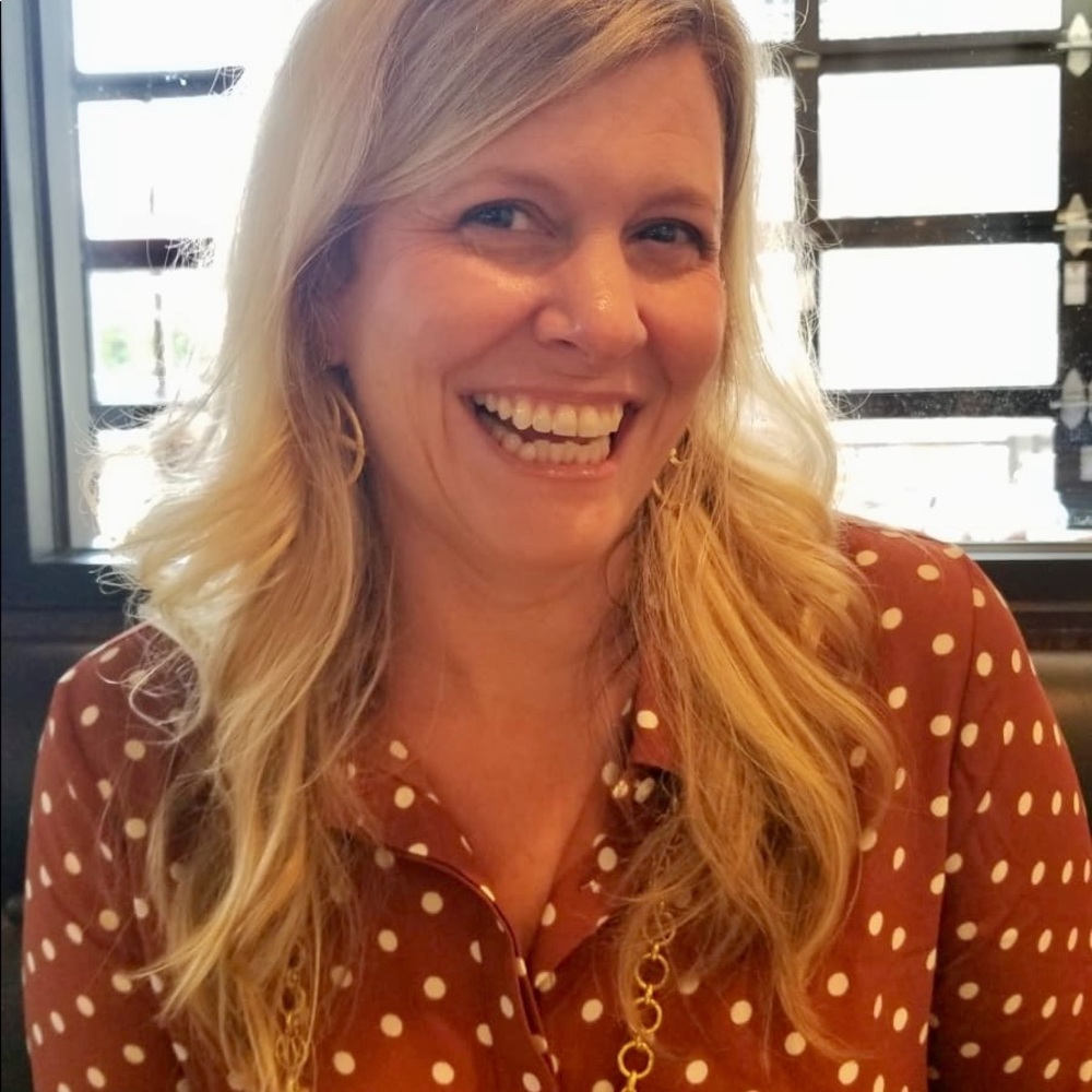Meet your Posher, Amy
